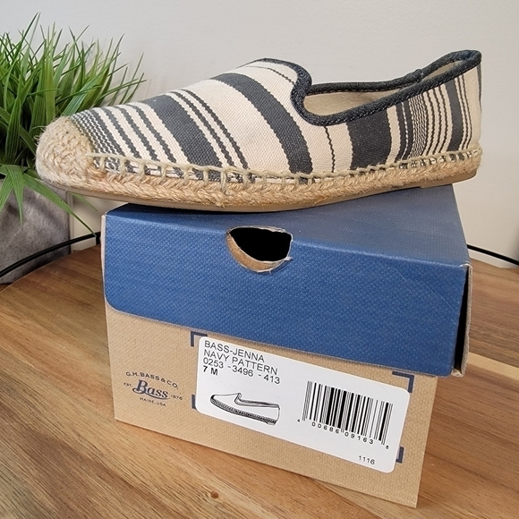 G.H. Bass Striped Canvas Jenna Espadrilles Size 7 - Picture 4 of 17